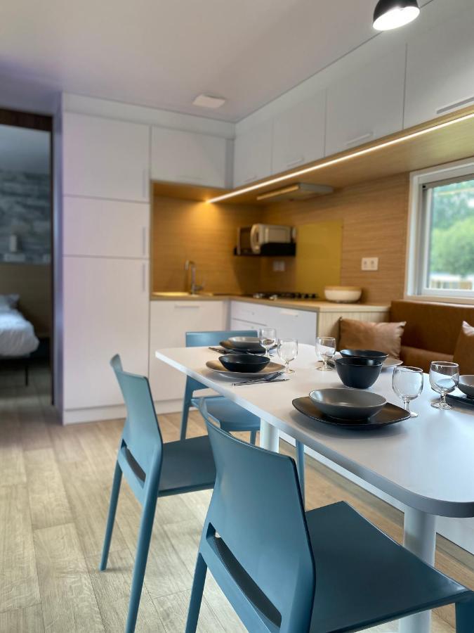 Domaine Des Ormes By Home From Home ดอล-เดอ-เบรอตาญ ภายนอก รูปภาพ